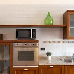 Maiorani Family Apartment Nel Centro Di Napoli